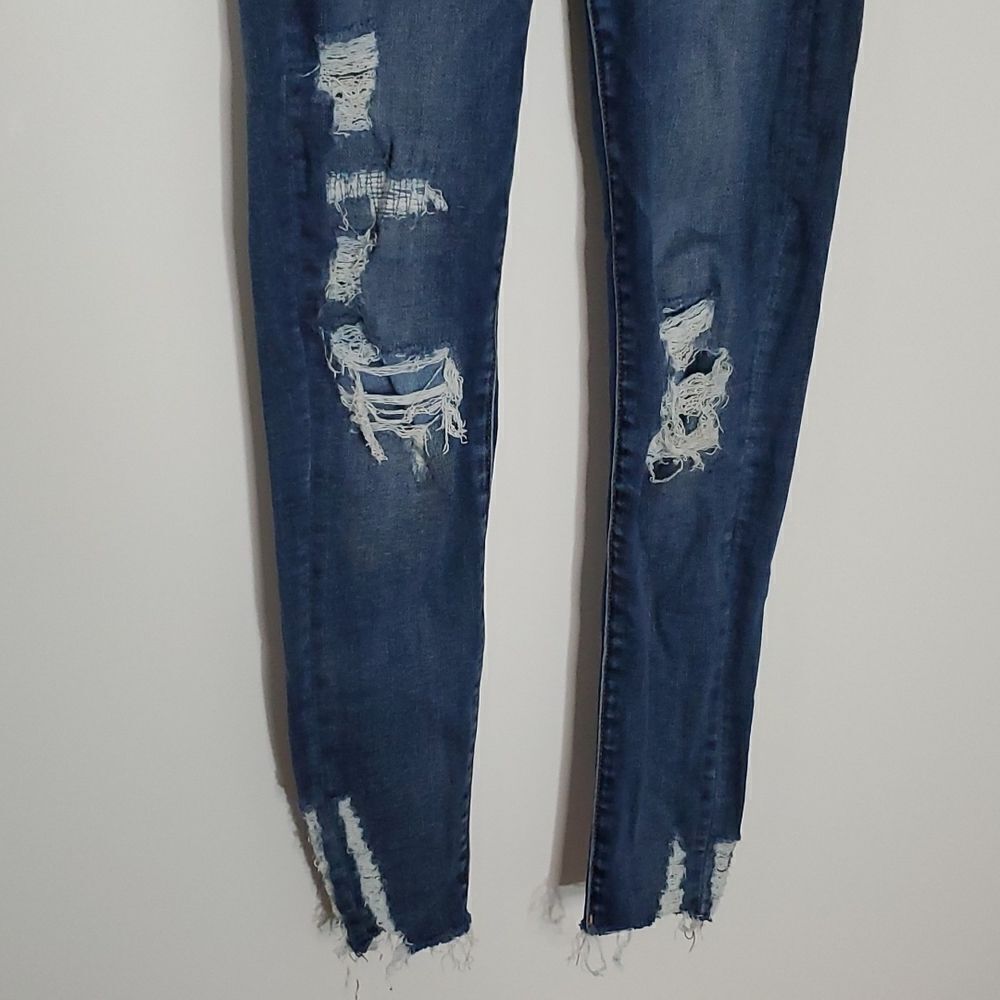 AMERICAN Eagle dark wash next level stretch size 2 super high rise jeggings - Picture 3 of 8